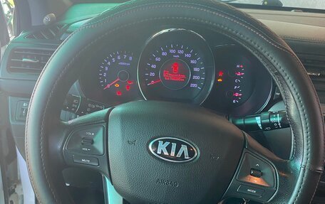 KIA Rio III рестайлинг, 2013 год, 975 000 рублей, 6 фотография