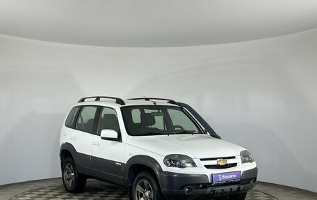 Chevrolet Niva I рестайлинг, 2017 год, 840 000 рублей, 2 фотография