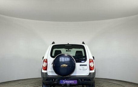 Chevrolet Niva I рестайлинг, 2017 год, 840 000 рублей, 7 фотография