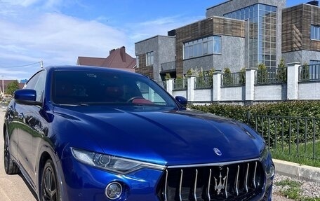 Maserati Levante I, 2017 год, 5 690 000 рублей, 1 фотография