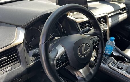 Lexus RX IV рестайлинг, 2018 год, 5 100 000 рублей, 5 фотография