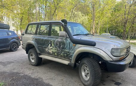 Toyota Land Cruiser 80 рестайлинг, 1996 год, 1 199 000 рублей, 2 фотография