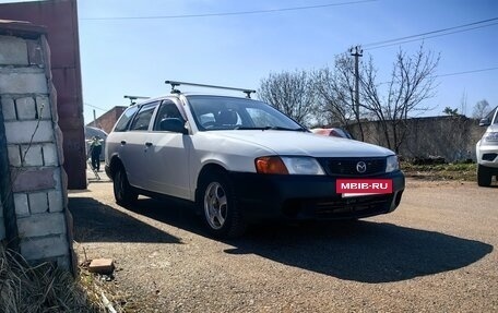 Mazda Familia Y11, 2002 год, 380 000 рублей, 3 фотография