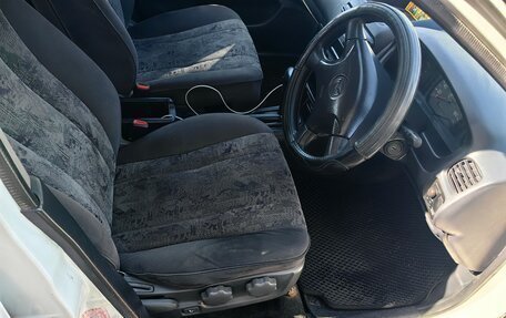 Mazda Familia Y11, 2002 год, 380 000 рублей, 20 фотография
