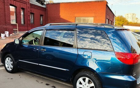 Toyota Sienna II рестайлинг, 2004 год, 1 250 000 рублей, 2 фотография