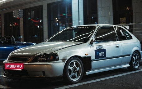Honda Civic VII, 2000 год, 925 000 рублей, 6 фотография