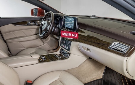 Mercedes-Benz CLS, 2016 год, 3 400 000 рублей, 10 фотография
