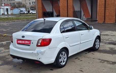 KIA Rio II, 2011 год, 550 000 рублей, 1 фотография