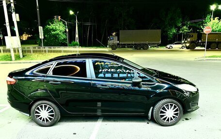 Ford Fiesta, 2015 год, 797 000 рублей, 11 фотография