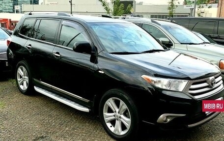 Toyota Highlander III, 2010 год, 2 050 000 рублей, 2 фотография