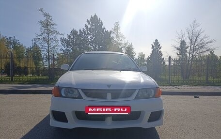 Nissan Wingroad III, 2001 год, 440 000 рублей, 2 фотография