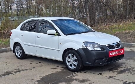 KIA Rio II, 2011 год, 550 000 рублей, 3 фотография