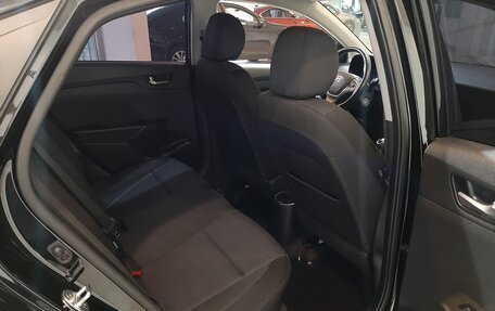 Hyundai Solaris II рестайлинг, 2018 год, 1 290 000 рублей, 14 фотография