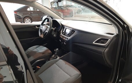 Hyundai Solaris II рестайлинг, 2018 год, 1 290 000 рублей, 15 фотография