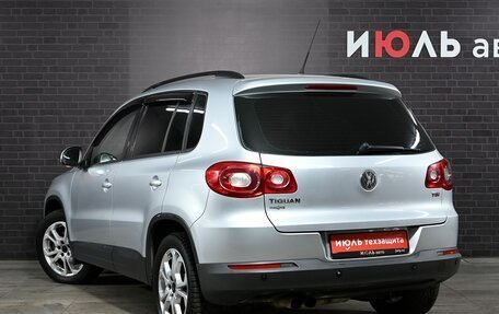 Volkswagen Tiguan I, 2010 год, 950 000 рублей, 4 фотография