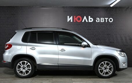 Volkswagen Tiguan I, 2010 год, 950 000 рублей, 9 фотография