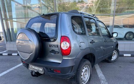 Chevrolet Niva I рестайлинг, 2015 год, 767 000 рублей, 5 фотография