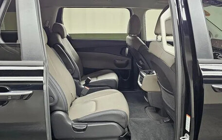 KIA Carnival, 2024 год, 3 750 000 рублей, 12 фотография