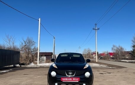 Nissan Juke II, 2011 год, 900 000 рублей, 12 фотография