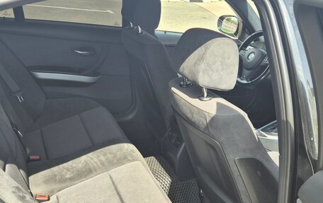 BMW 3 серия, 2011 год, 1 700 000 рублей, 13 фотография