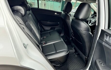 KIA Sportage IV рестайлинг, 2021 год, 3 300 000 рублей, 10 фотография