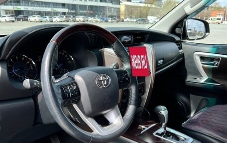 Toyota Fortuner II, 2019 год, 3 800 000 рублей, 11 фотография