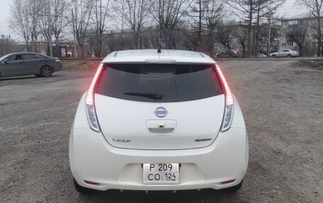 Nissan Leaf I, 2014 год, 695 000 рублей, 4 фотография