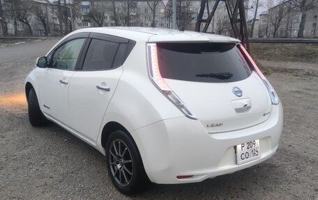 Nissan Leaf I, 2014 год, 695 000 рублей, 3 фотография