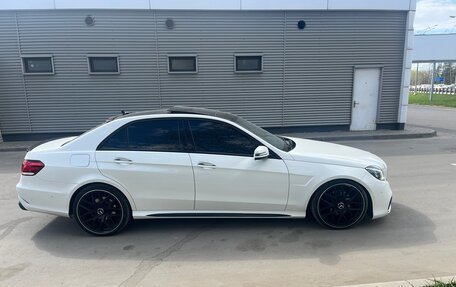 Mercedes-Benz E-Класс, 2014 год, 2 550 000 рублей, 3 фотография
