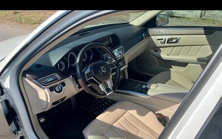 Mercedes-Benz E-Класс, 2014 год, 2 550 000 рублей, 5 фотография