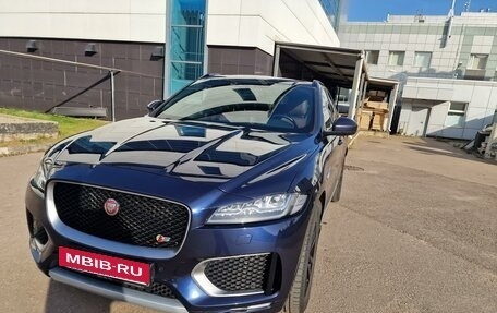 Jaguar F-Pace, 2017 год, 3 999 000 рублей, 6 фотография