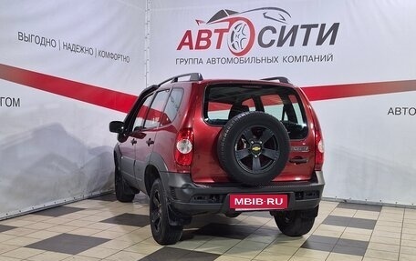 Chevrolet Niva I рестайлинг, 2018 год, 699 000 рублей, 5 фотография