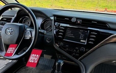 Toyota Camry, 2018 год, 2 500 000 рублей, 7 фотография