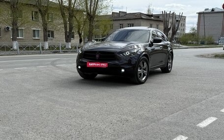 Infiniti FX II, 2011 год, 2 650 000 рублей, 1 фотография