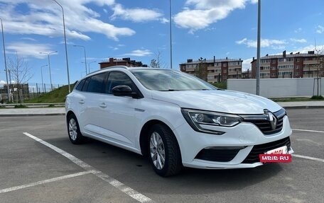 Renault Megane IV, 2019 год, 1 499 000 рублей, 2 фотография
