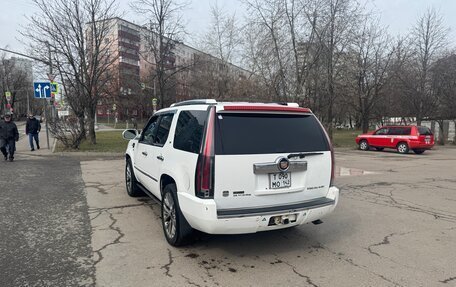 Cadillac Escalade III, 2008 год, 750 000 рублей, 7 фотография