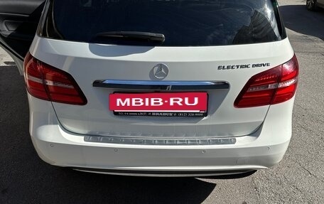 Mercedes-Benz B-Класс, 2015 год, 1 500 000 рублей, 9 фотография