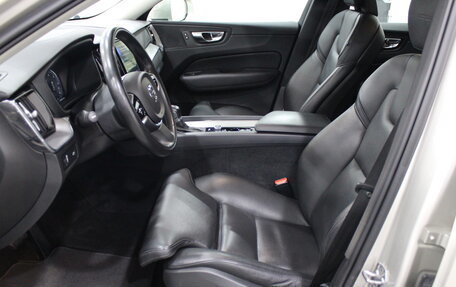 Volvo XC60 II, 2018 год, 3 490 000 рублей, 9 фотография