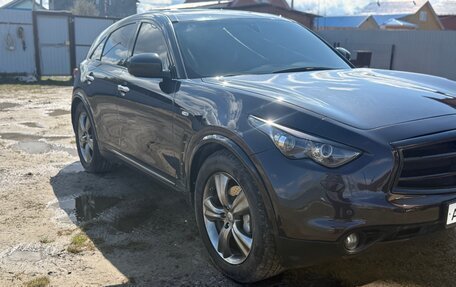 Infiniti FX II, 2011 год, 2 650 000 рублей, 3 фотография