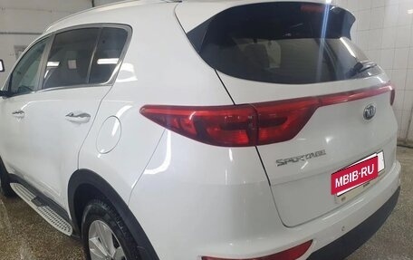 KIA Sportage IV рестайлинг, 2016 год, 1 800 000 рублей, 6 фотография