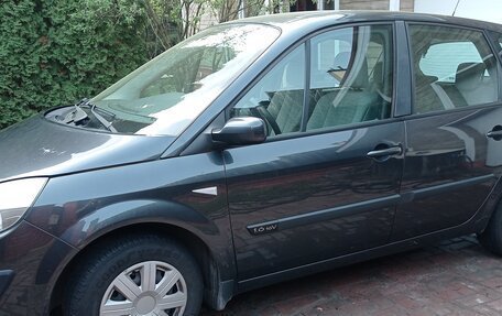 Renault Scenic III, 2005 год, 600 000 рублей, 14 фотография