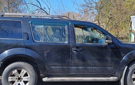 Nissan Pathfinder, 2010 год, 1 100 000 рублей, 2 фотография