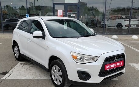Mitsubishi ASX I рестайлинг, 2013 год, 1 180 000 рублей, 7 фотография