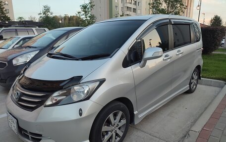 Honda Freed I, 2010 год, 1 150 000 рублей, 4 фотография