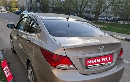 Hyundai Solaris II рестайлинг, 2012 год, 655 000 рублей, 2 фотография