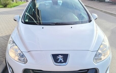 Peugeot 308 II, 2011 год, 560 000 рублей, 3 фотография