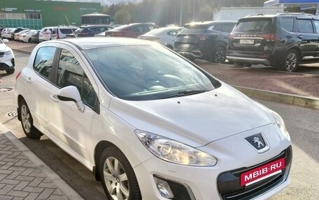 Peugeot 308 II, 2011 год, 560 000 рублей, 4 фотография