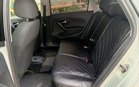 Volkswagen Polo VI (EU Market), 2012 год, 650 000 рублей, 2 фотография