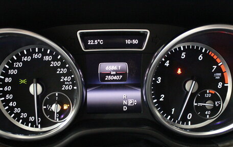 Mercedes-Benz GL-Класс, 2013 год, 2 190 000 рублей, 13 фотография