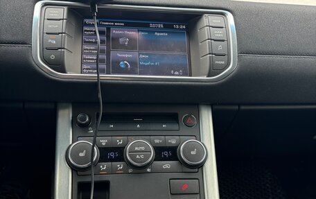 Land Rover Range Rover Evoque I, 2011 год, 2 200 000 рублей, 13 фотография